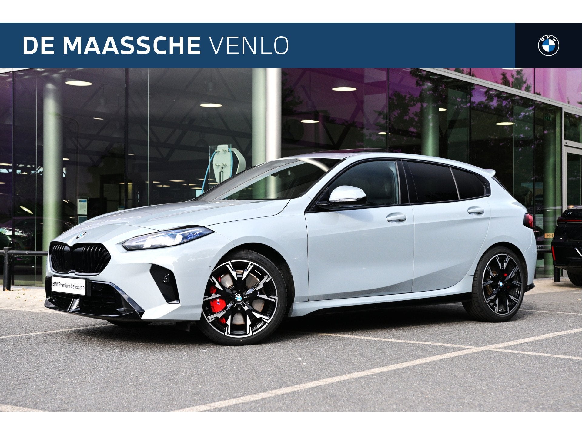 BMW 1 Serie 120 M Sport Automaat / Panoramadak / Sportstoele, Auto's, Gebruikt, 156 pk, Met garantie (alle), Bedrijf