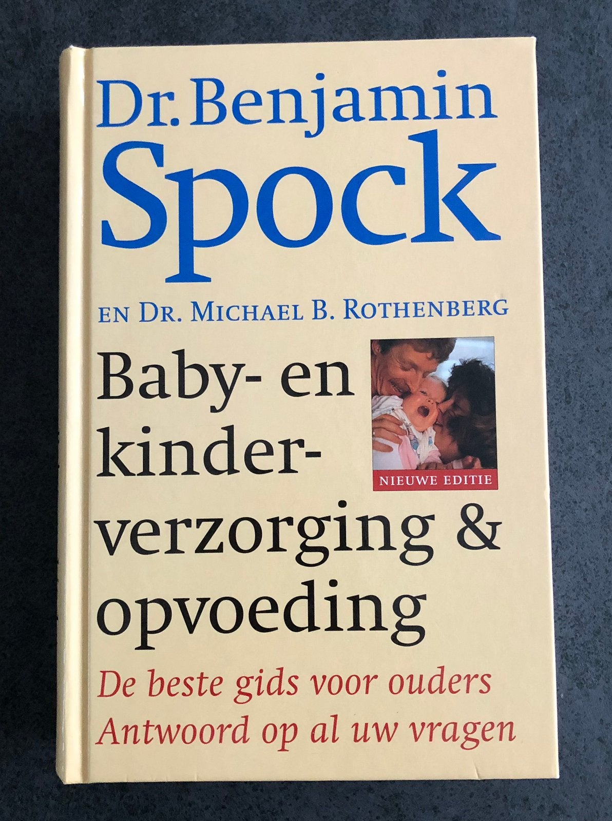 Dr. Benjamin Spock, baby en kinderverzorging en opvoeding, Ophalen, Zo goed als nieuw
