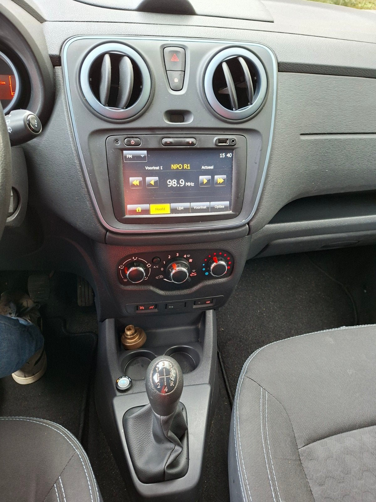 Dacia Lodgy 1.2 TCE 85KW Stepway 2015 Grijs LPG-3, Auto's, Voorwielaandrijving, 4 cilinders, 635 kg, Lodgy
