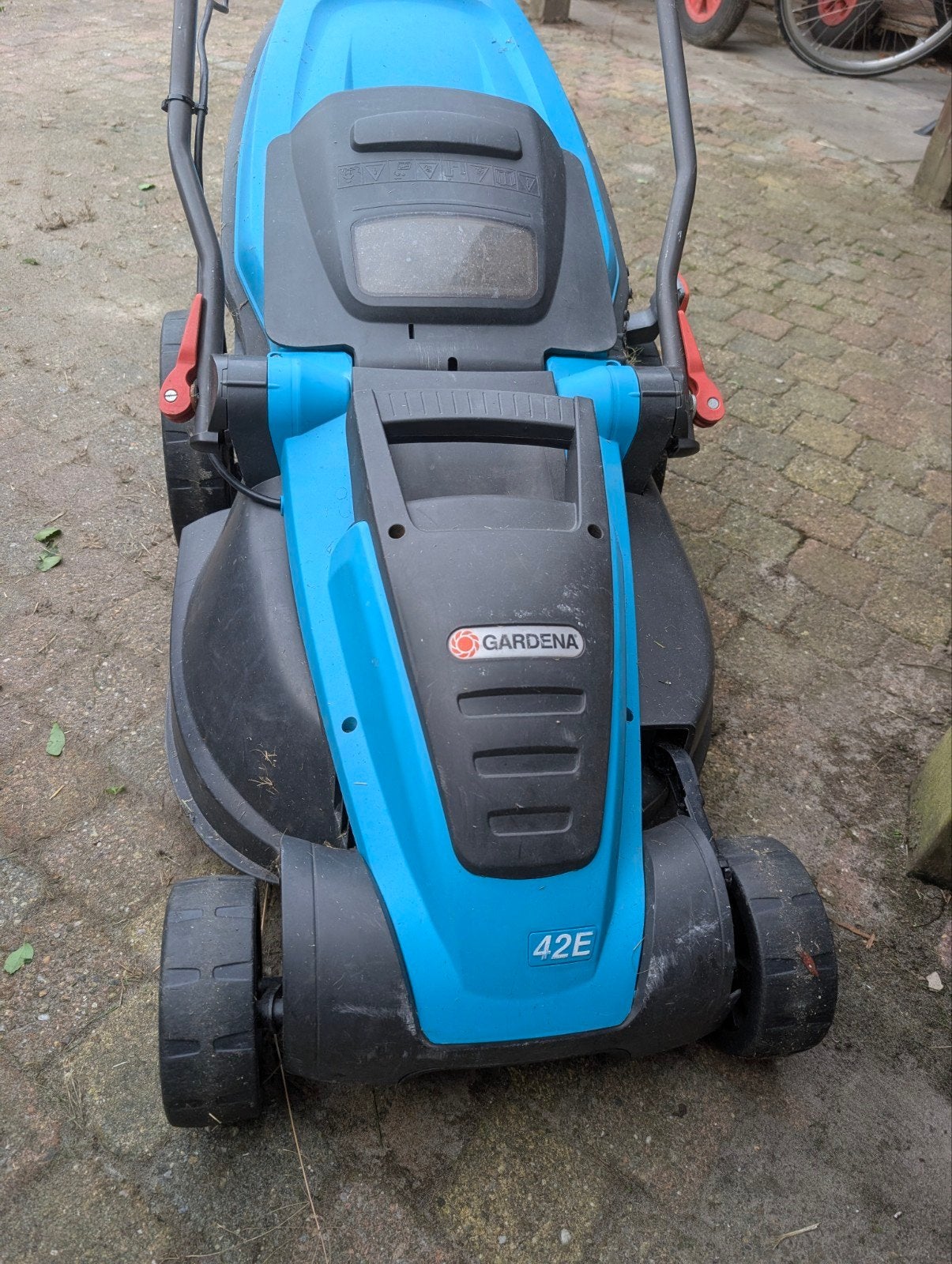 Gardena 42E elektrische grasmaaier - Werkt perfect!, Ophalen, Cirkelmaaier, Gebruikt, Elektrische grasmaaier