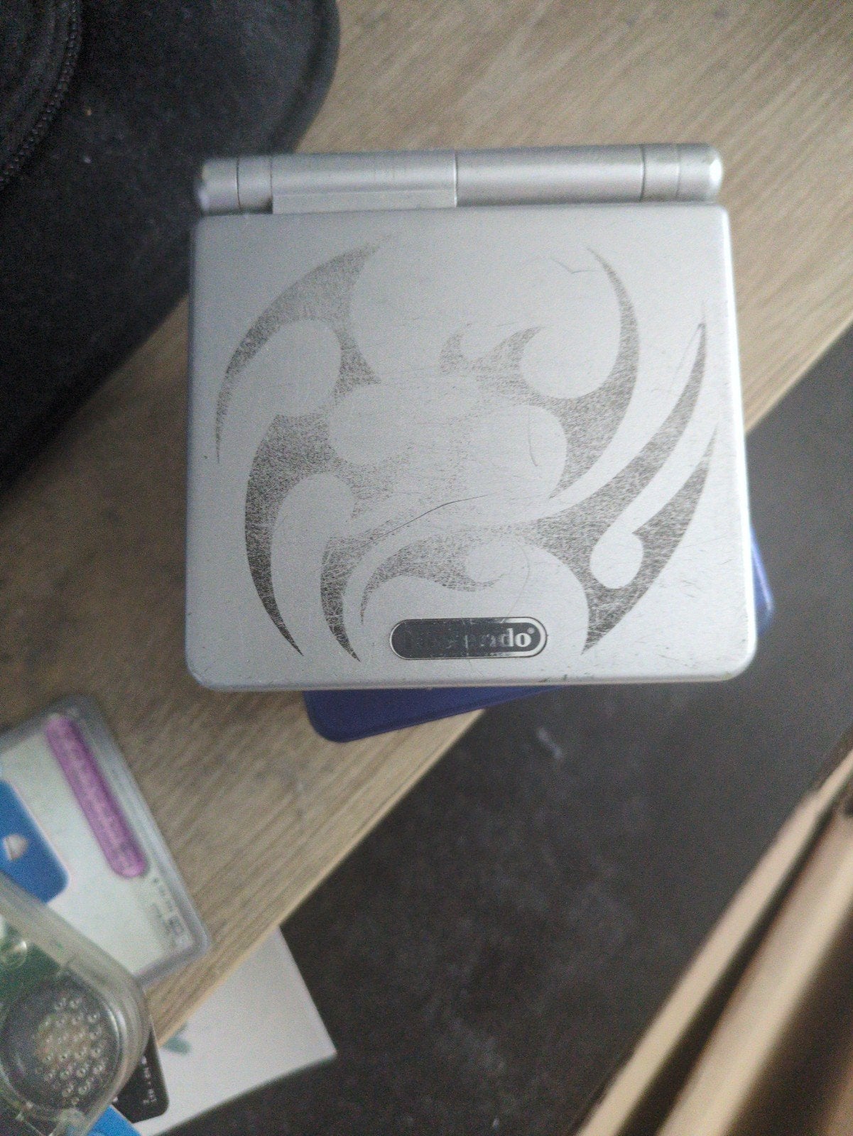 Nintendo Game Boy Advance SP Tribal Edition, Spelcomputers en Games, Games | Nintendo Game Boy, Gebruikt, Ophalen of Verzenden