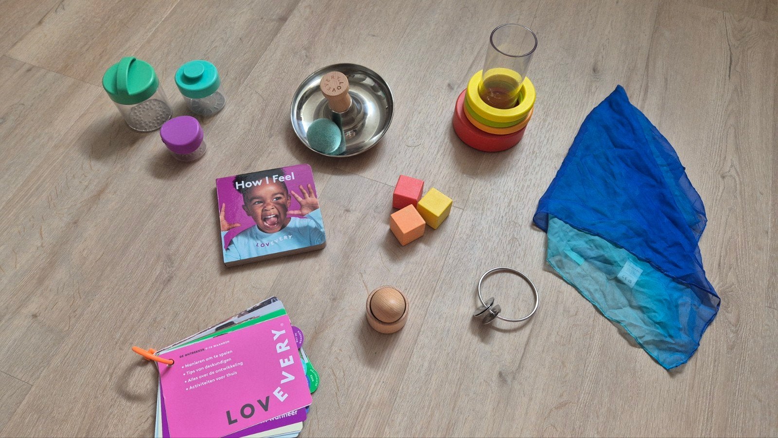 Lovevery De Ontdekker Speelkit 9-10 maanden, Ophalen of Verzenden, Zo goed als nieuw, Overige typen