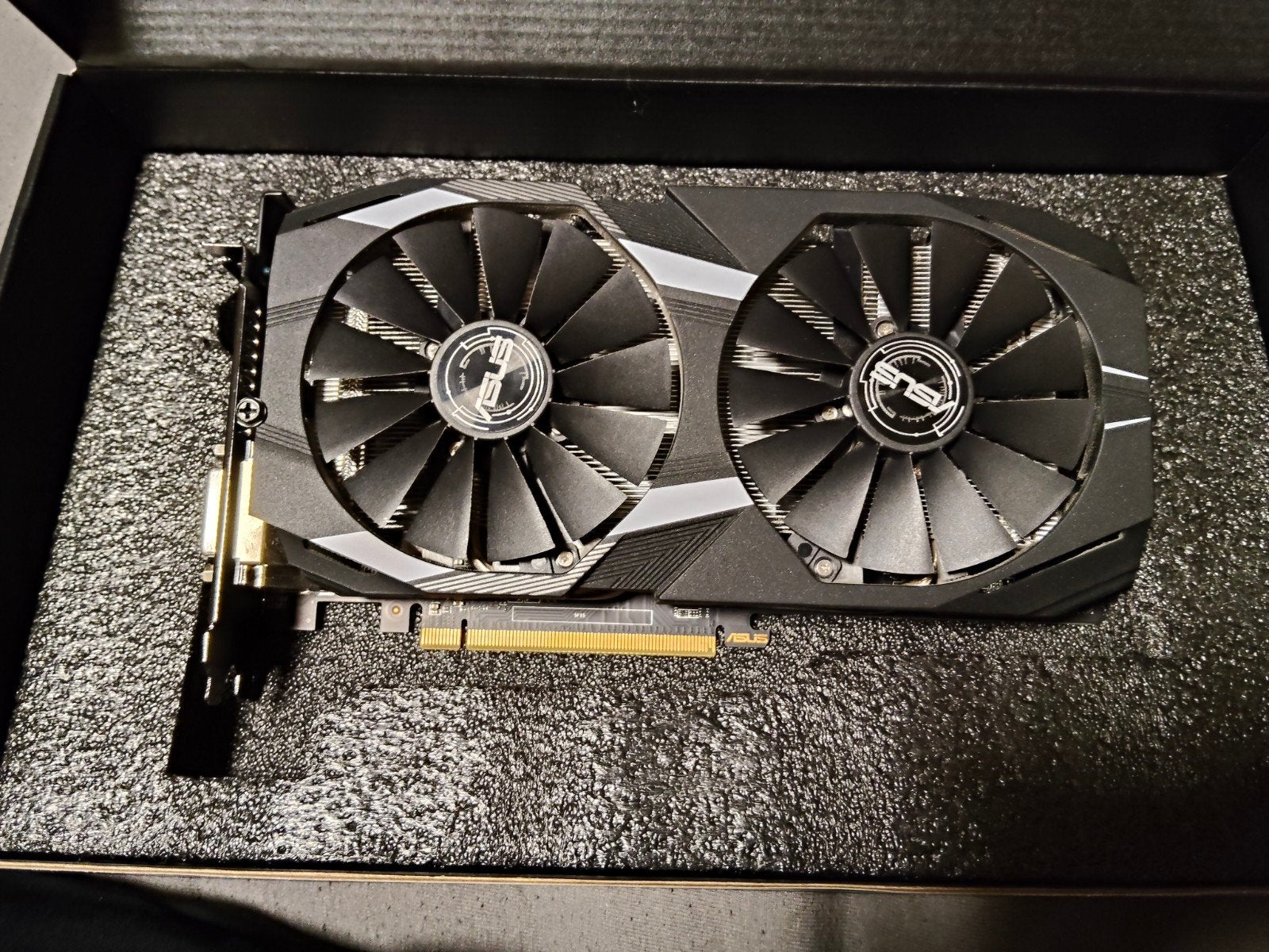 ASUS Dual Radeon RX 580 OC 8GB GDDR5 Videokaart, Computers en Software, Videokaarten, PCI-Express 3, AMD, HDMI, Ophalen of Verzenden