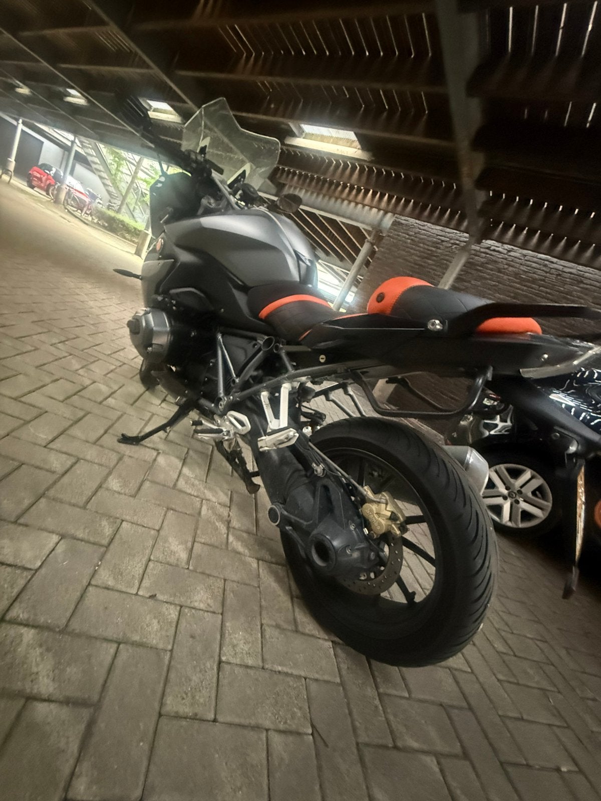 Zeer nette BMW R1200RS uit 2015 met zeer lage km stand, Motoren, Motoren | BMW, Particulier, Toermotor