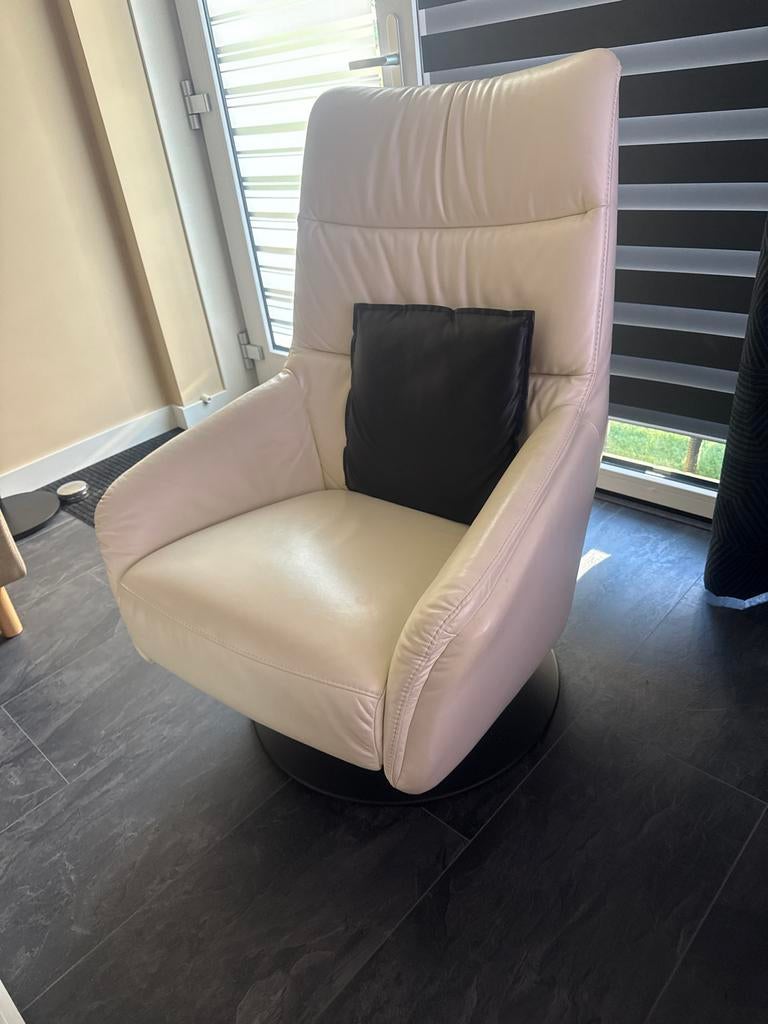 2 Comfortabele draaibare fauteuil van leer, Ophalen of Verzenden, Gebruikt, Leer, 75 tot 100 cm