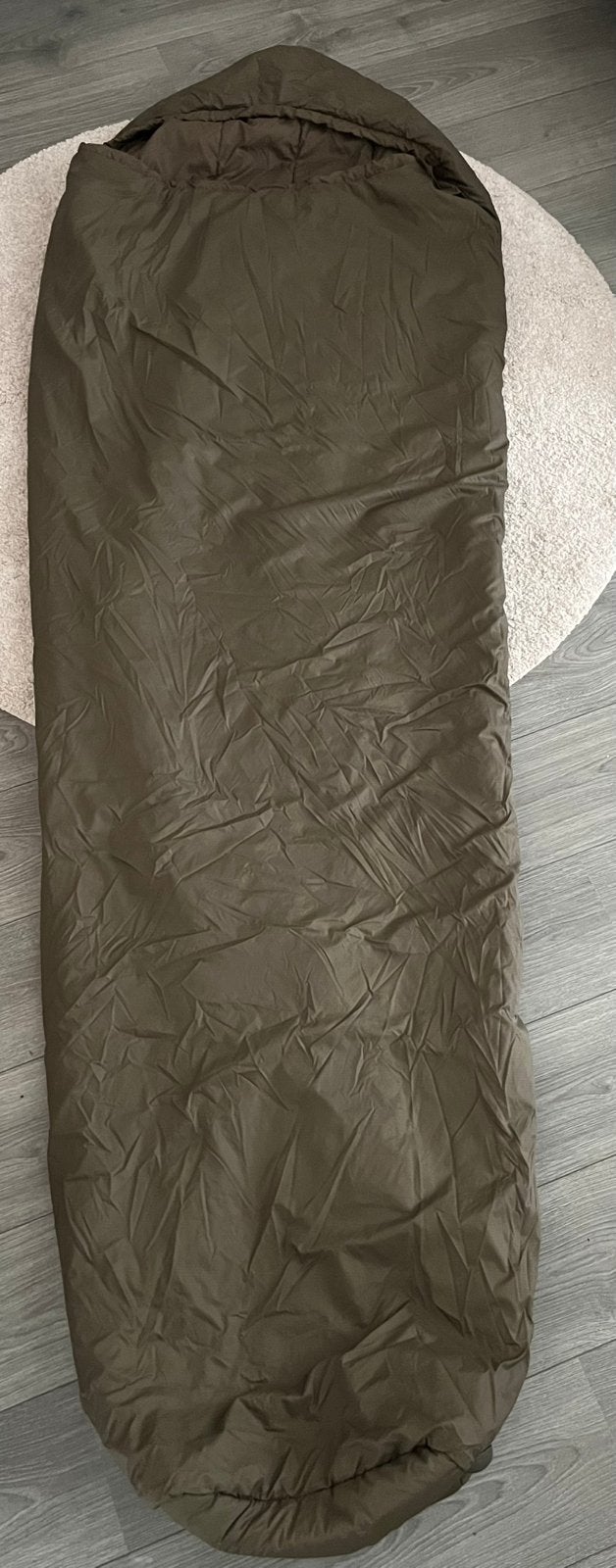 Carinthia Tropen 200 met Muggennet Maat L 200 Olive Green, Ophalen of Verzenden, Zo goed als nieuw