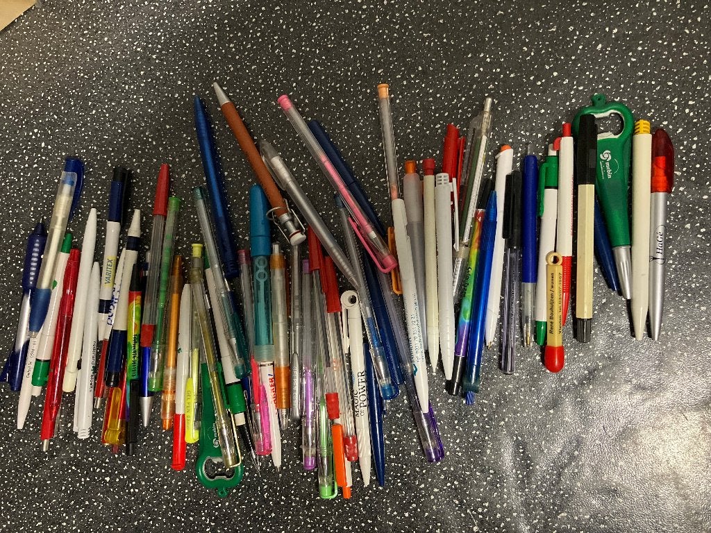 pennen - opschrift pennen - verzamel pennen, Ophalen, Gebruikt, Balpen, Overige merken