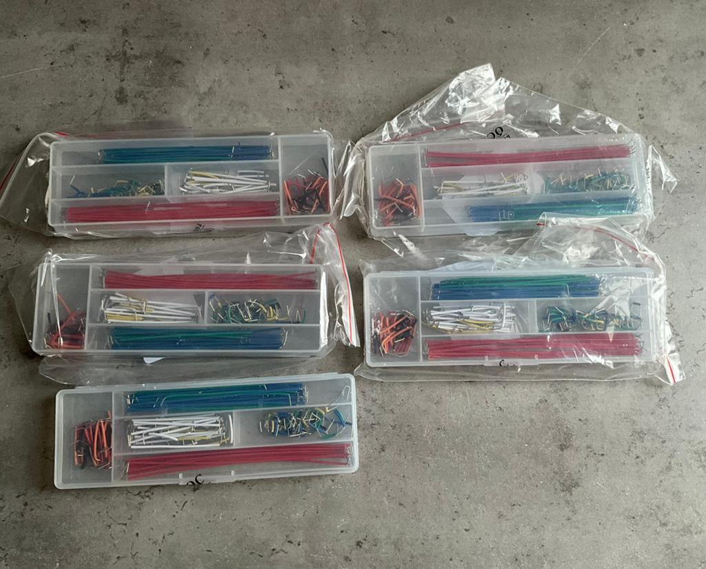Breadboard Jumper Wire Kit - set van 5 doosjes, Ophalen of Verzenden, Zo goed als nieuw