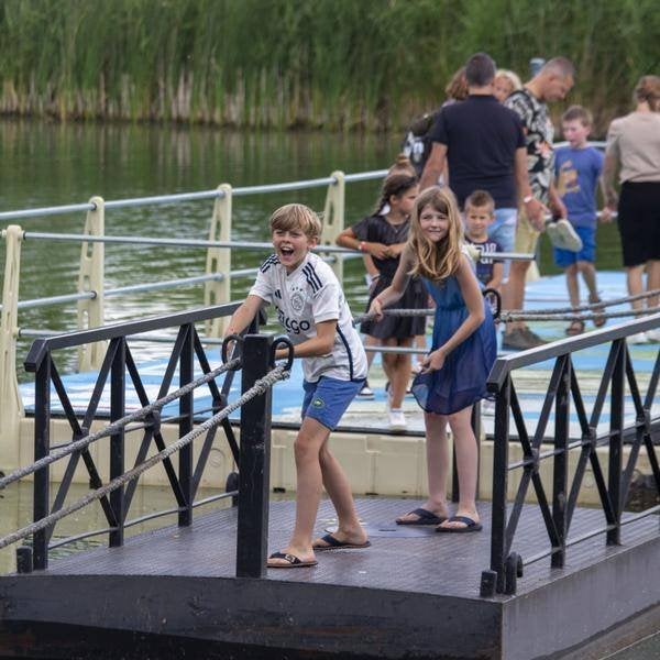 Toekomstmuseum Geofort 2e ticket gratis, Drie personen of meer, Kortingskaart