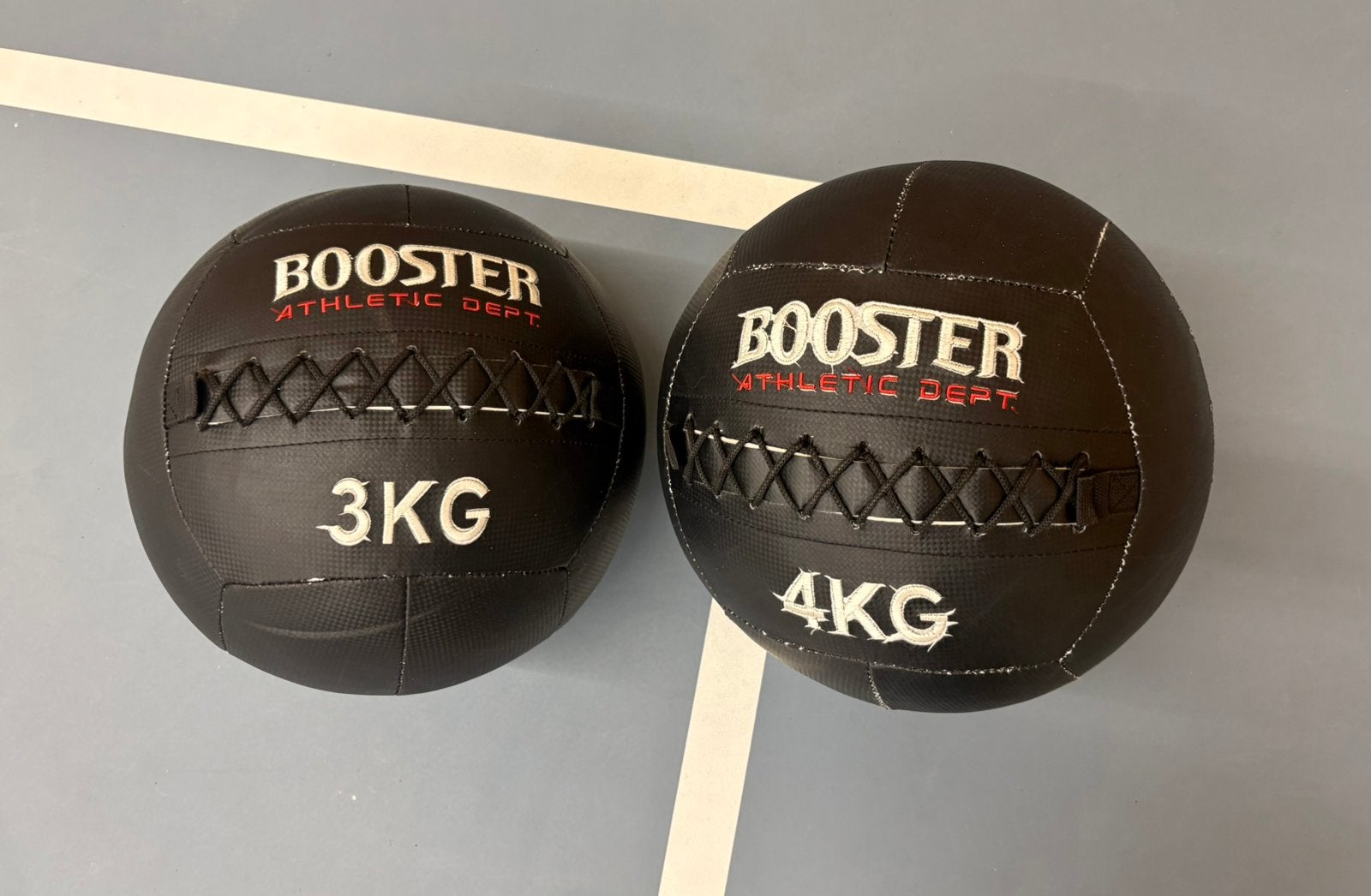 2x Booster Wall Balls 3kg, Ophalen, Gebruikt, Fitnessbal