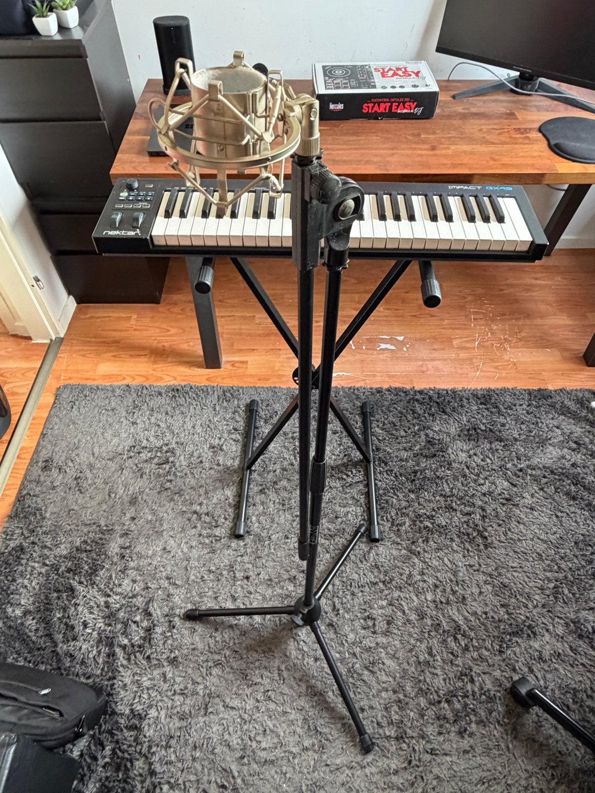 Innox microfoon standaard hengelharm en microfoonhouder, Ophalen of Verzenden, Nieuw, Muziekstandaard, Microfoon