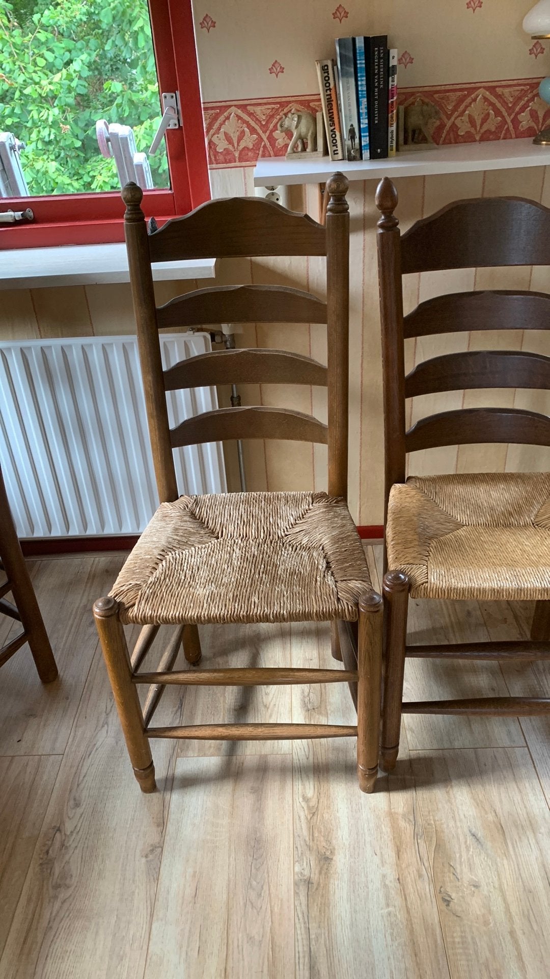 7 eiken stoelen met biezen zitting/eettafel erbij  kan ookn, Ophalen, Gebruikt, Bruin, Vijf, Zes of meer stoelen