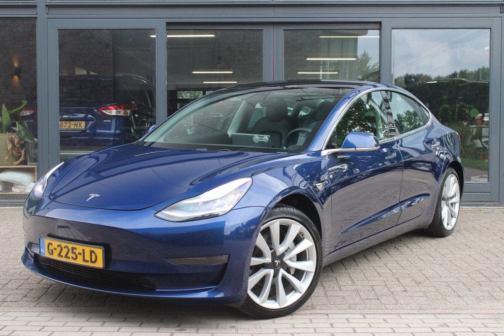Tesla Model 3 Long Range AWD 75 kWh | SOH 88% |Snelwegassist, Auto's, Tesla, Blauw, 84 €/maand, Te koop, Hatchback