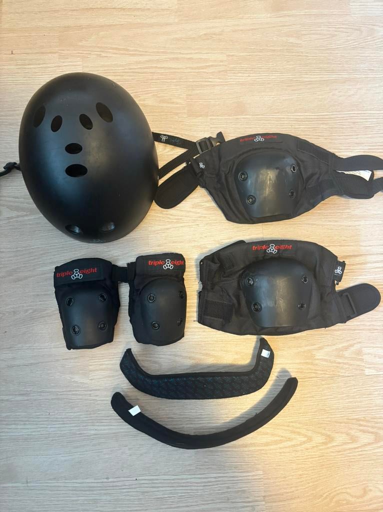 Skate Bundel, Sport en Fitness, Skeelers, Ophalen of Verzenden, Zo goed als nieuw, Bescherming