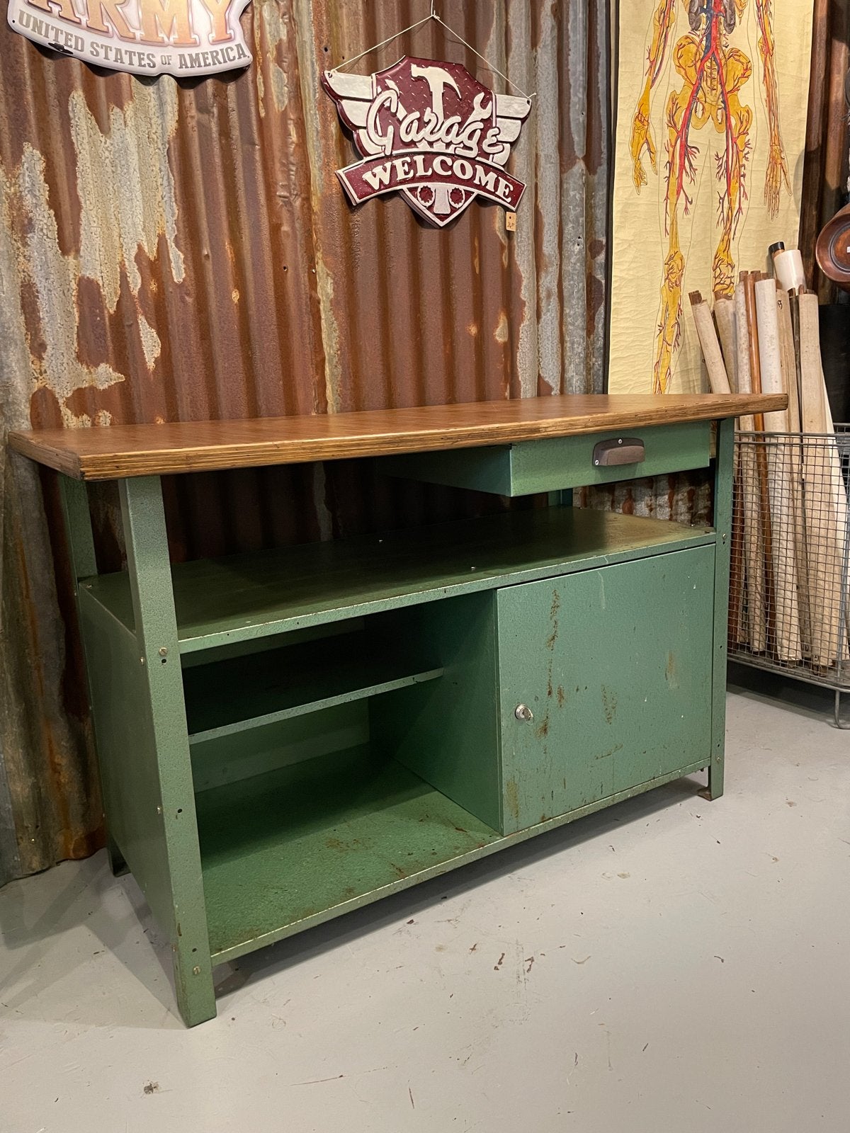 Vintage werkbank - kookeiland - buitenkeuken, Ophalen, Gebruikt, 120 tot 170 cm