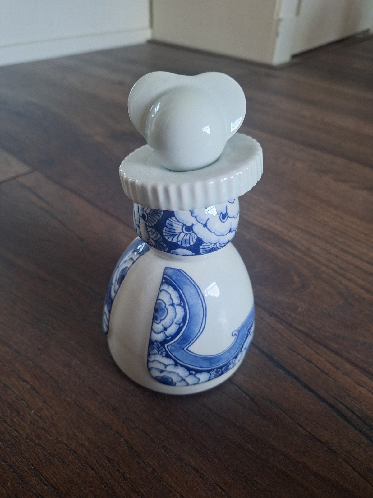 Royal Delft Koens & Middelkoop Proud Mary, Ophalen
