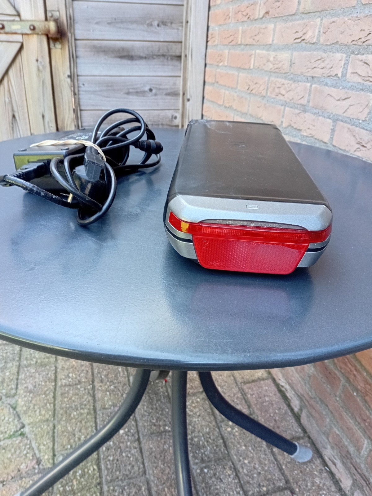 Batavus accu en oplader. Accu 65 km., Fietsen en Brommers, Ophalen, Gebruikt