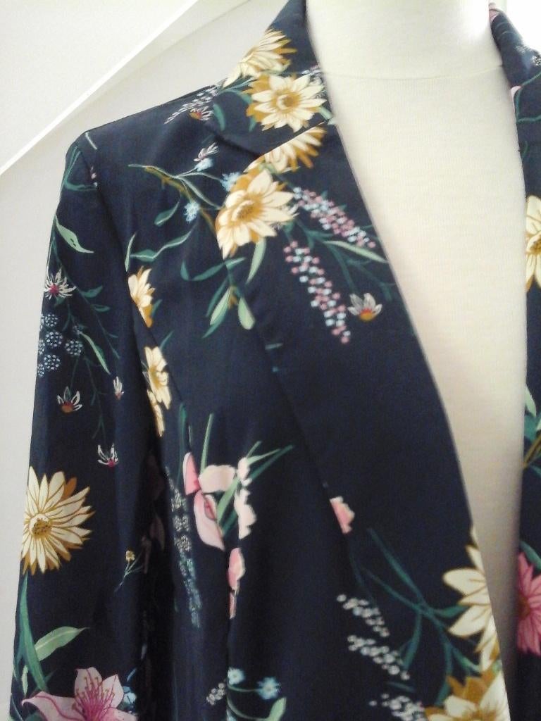 Mooie blauw gebloemde blazer maat L, Blauw, Maat 42/44 (L), Nieuw, Ophalen of Verzenden