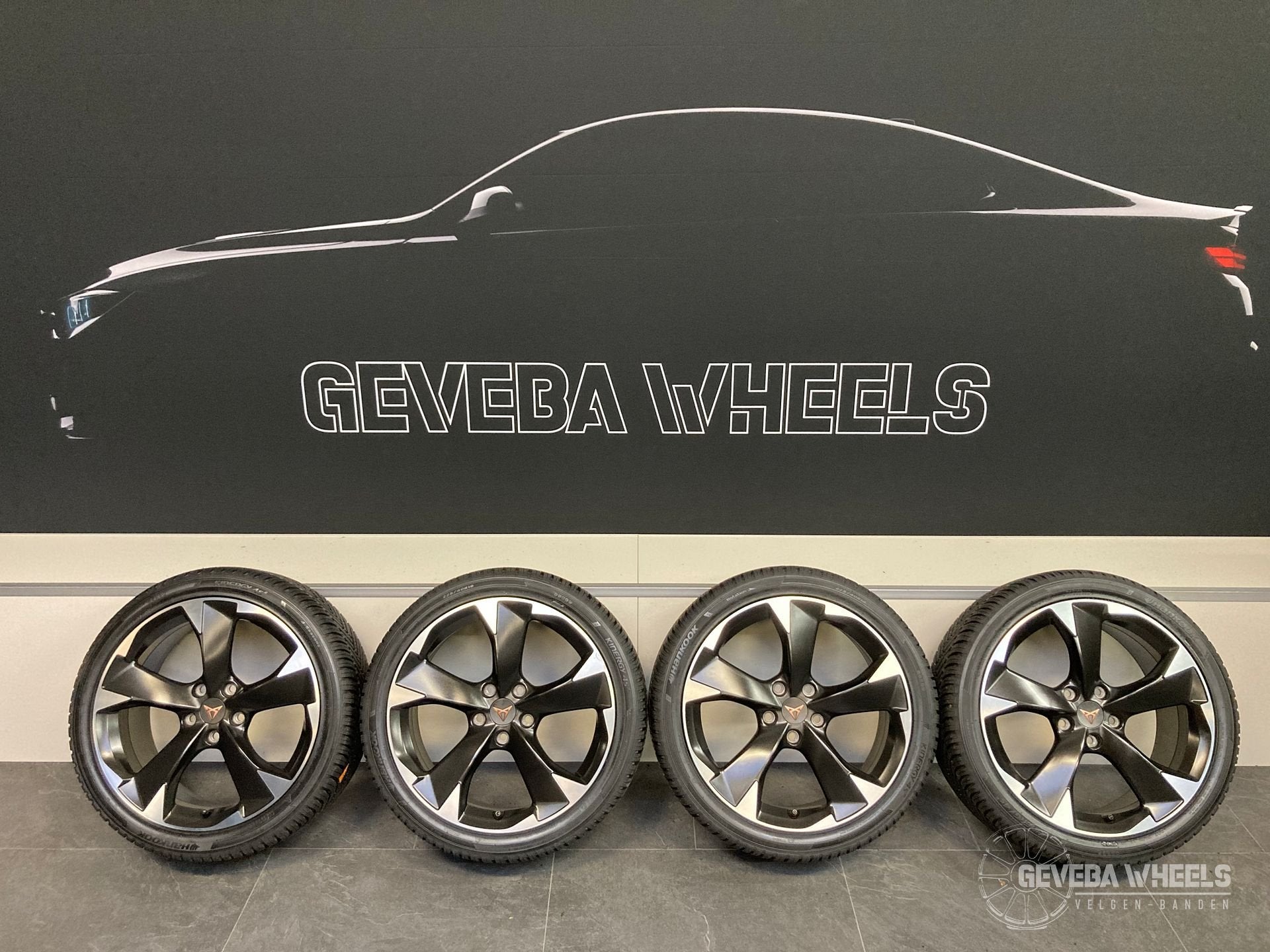 18” originele Cupra Leon velgen + nieuwe allseason banden, 18 inch, Gebruikt, -, -