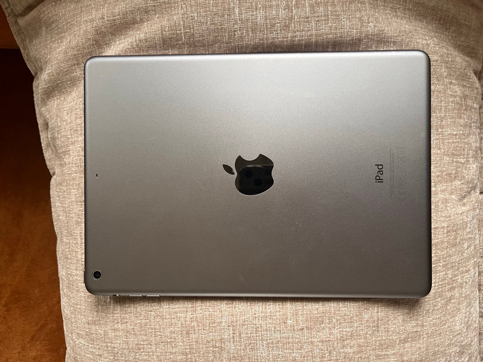 Apple iPad (1e generatie), Computers en Software, Ophalen of Verzenden, Gebruikt, Grijs, Apple iPad