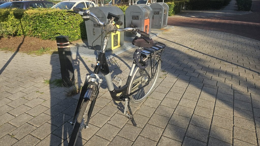 Multicycle Legend E-bike (Defecte accu / Klusfiets), Fietsen en Brommers, Fietsen | Dames | Damesfietsen, Gebruikt, Velgrem, Versnellingen