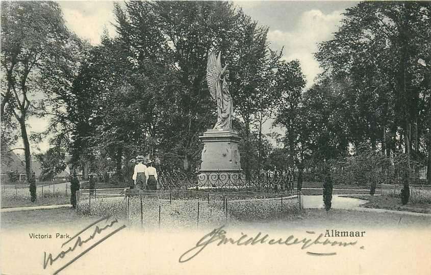 300-323-055 Alkmaar Victoria Park, Verzenden, Voor 1920, Noord-Holland
