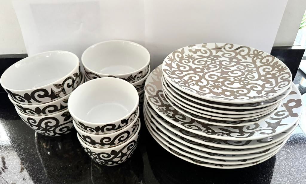 Keramiek servies 21 delig zilver 6 pers Vintage, Antiek en Kunst, Ophalen of Verzenden