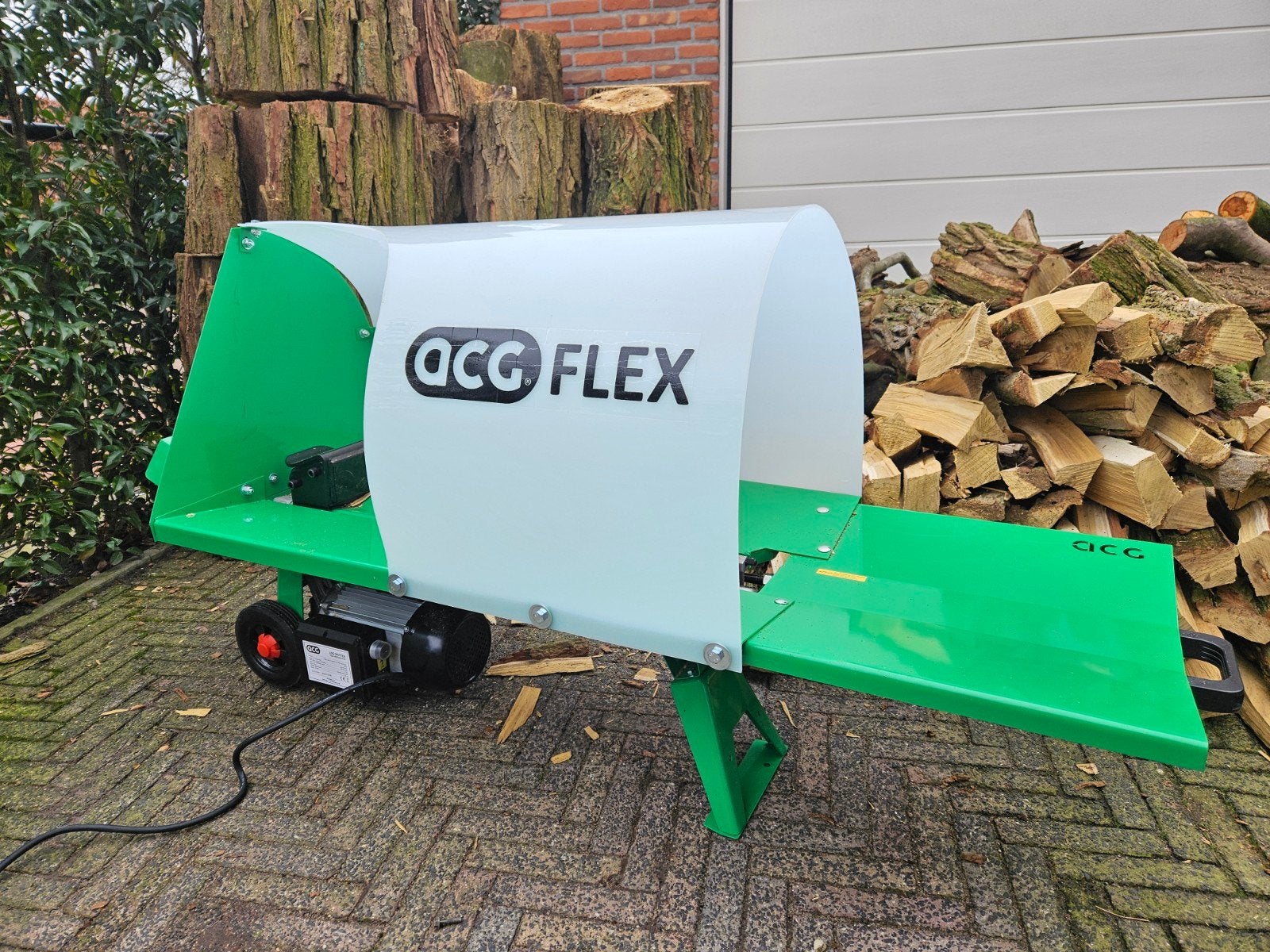 HOUTKLOVER 7 ton huren?, Tuin en Terras, Kloofmachines, Ophalen, ACG-Holten, Liggend, Nieuw