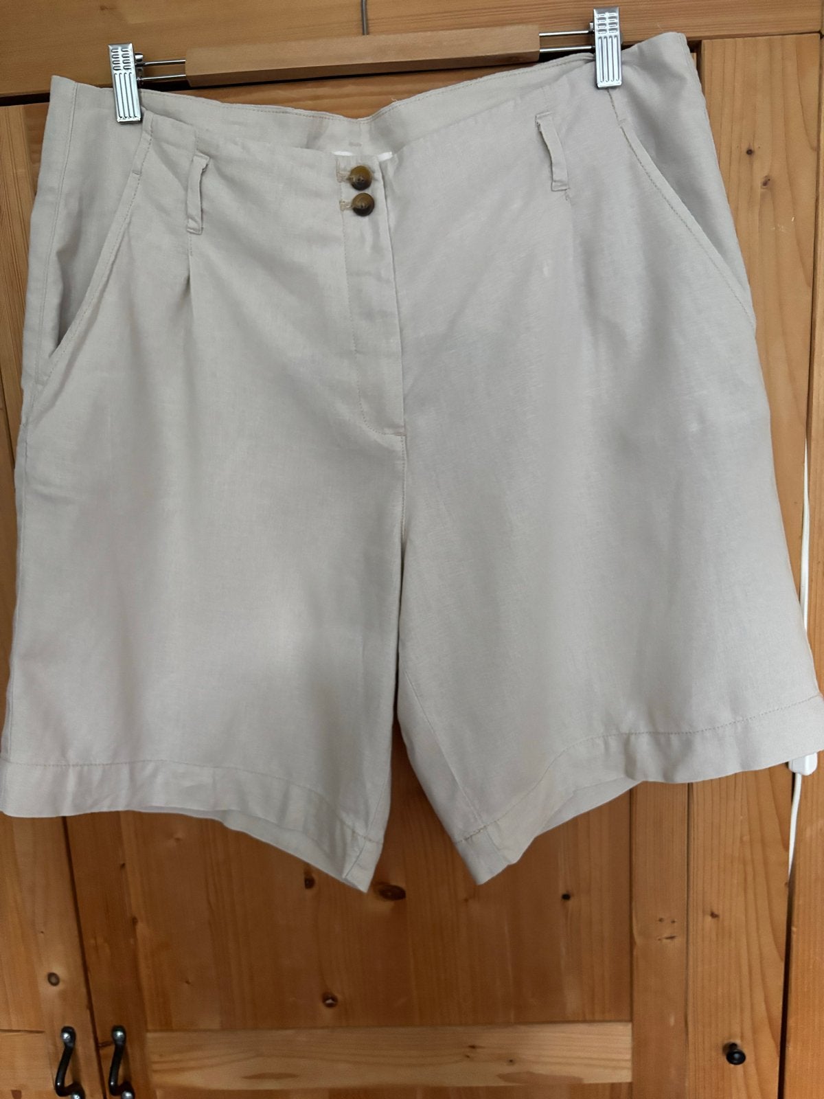 Christian Berg linnen/viscose shorts, maat 42, Kort, Beige, Maat 42/44 (L), Ophalen of Verzenden