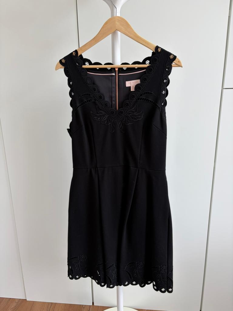 LBD / zwartw cocktail jurk Ted Baker, maat M, Ophalen of Verzenden, Zo goed als nieuw, Zwart, Boven de knie