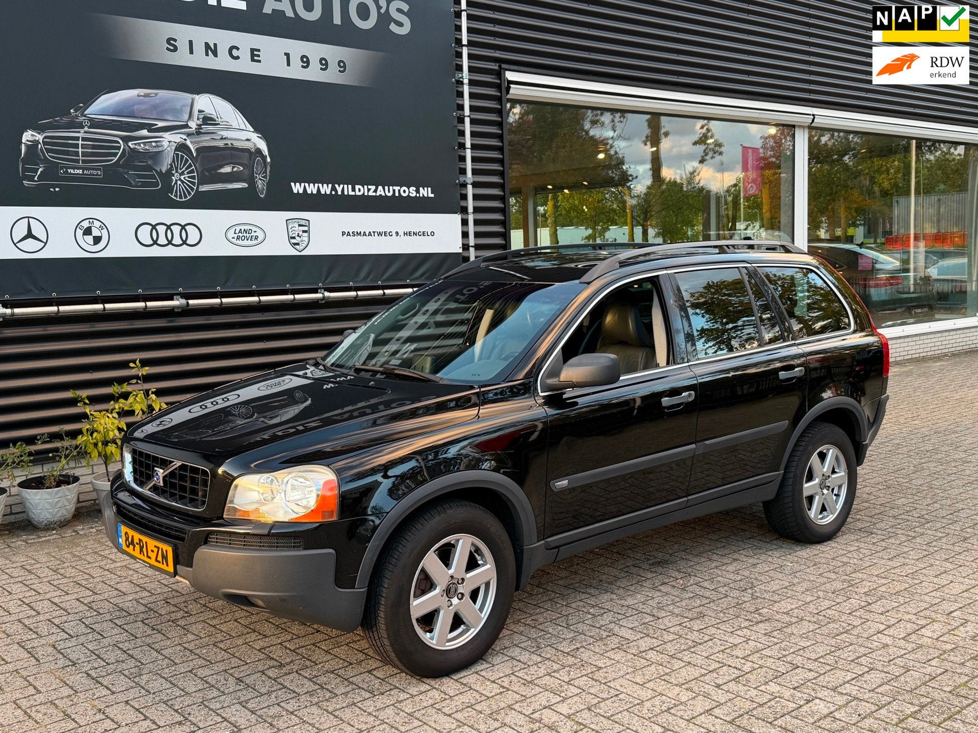 Volvo XC90 2.5 T NAP Automaat|7Pers|Opendak|Stoelvw|Xenon|, Gebruikt, Zwart, 7 stoelen, Bedrijf