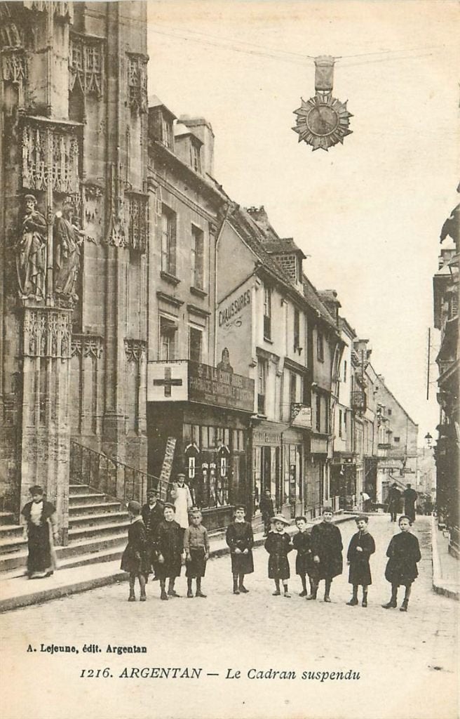 379-033-033 Argentan  Le Cadran Suspendu, Ophalen of Verzenden, Voor 1920, Frankrijk