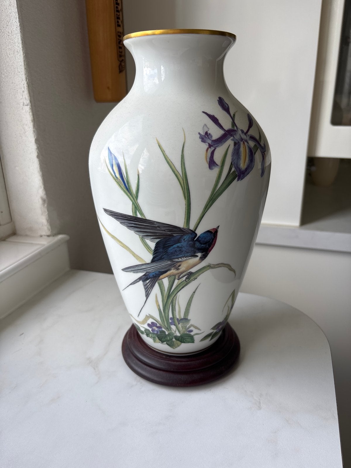 Franklin Porcelain Meadowland Bird Vaas Basil Ede, Ophalen