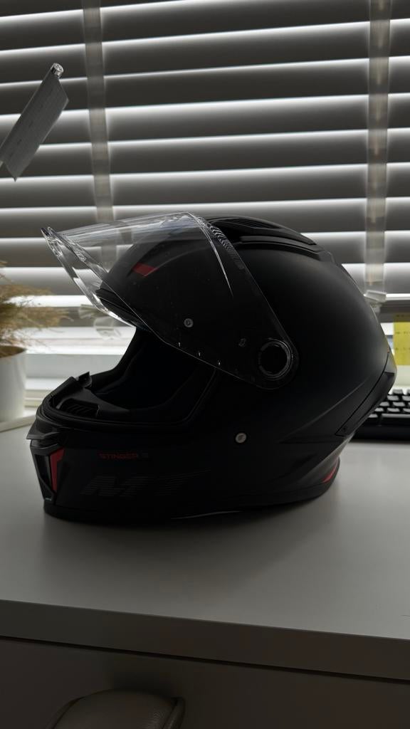 MT Helmets Stinger S Integraalhelm - Maat M, M, Heren, Integraalhelm, Tweedehands