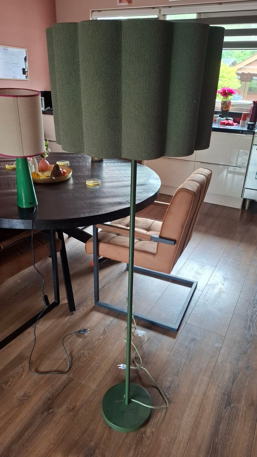 Kwantum vloerlamp met groene stoffen kap 150x45x45 cm, Ophalen, Gebruikt, Metaal, 150 tot 200 cm