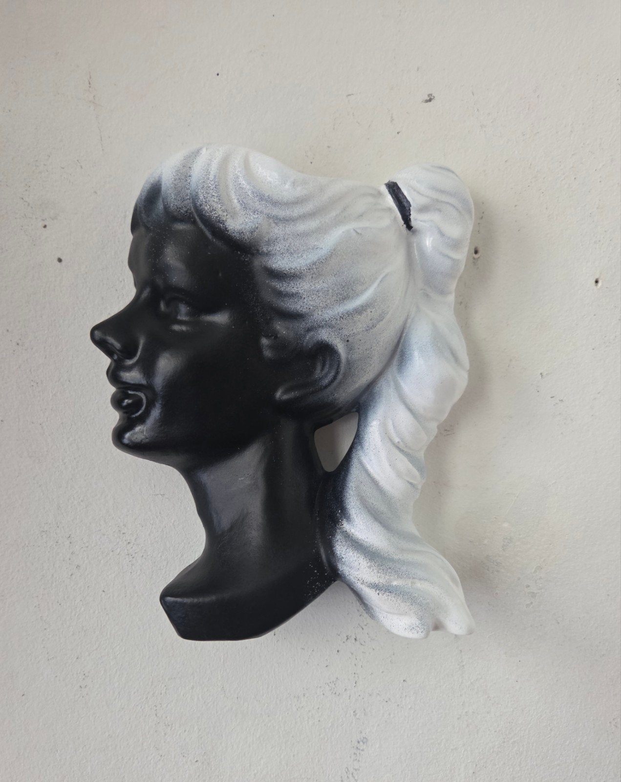 Wandmasker wandvaas zeldzaam 16cm, Ophalen of Verzenden, Gebruikt, Dier