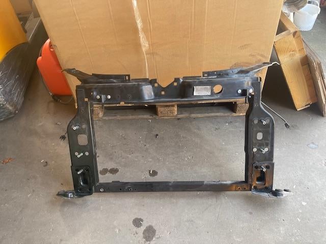 Voorfront Abarth 500/595/695 (2016-05/..) 520528020, Stellantis N.V., Gebruikt, Webaccessibility@stellantis.com, Taurusavenue 1, Hoofddorp 2132 LS, , Nederland