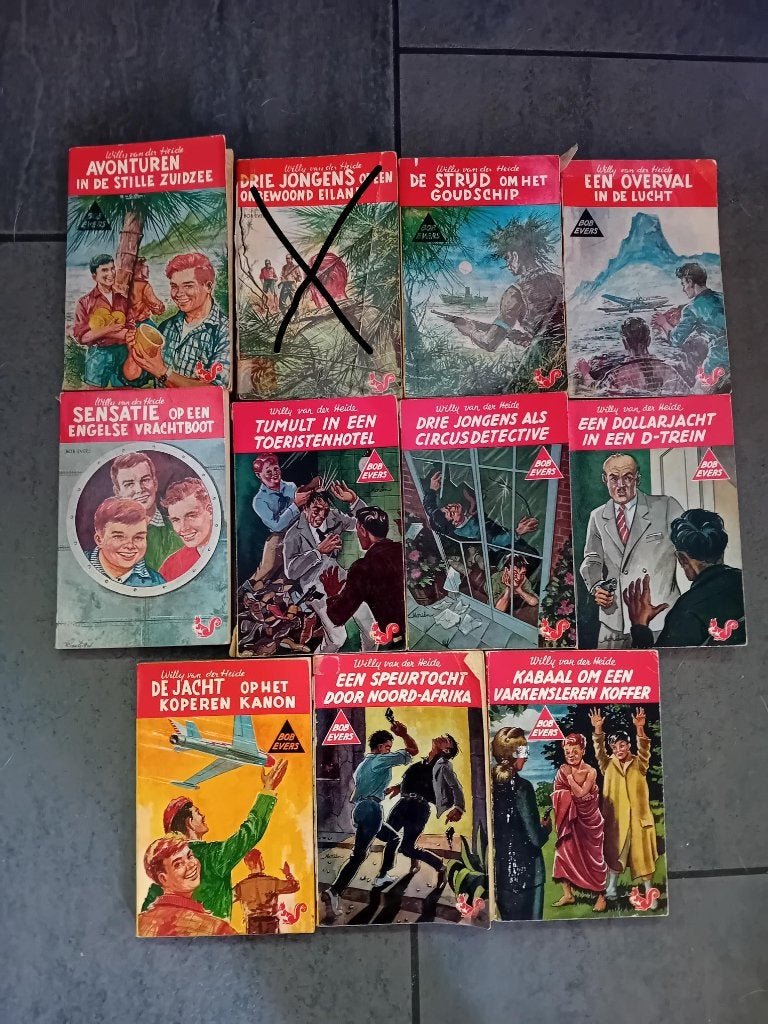 Willy van der Heide pockets Bob Evers serie 23 delen, Ophalen of Verzenden, Gelezen