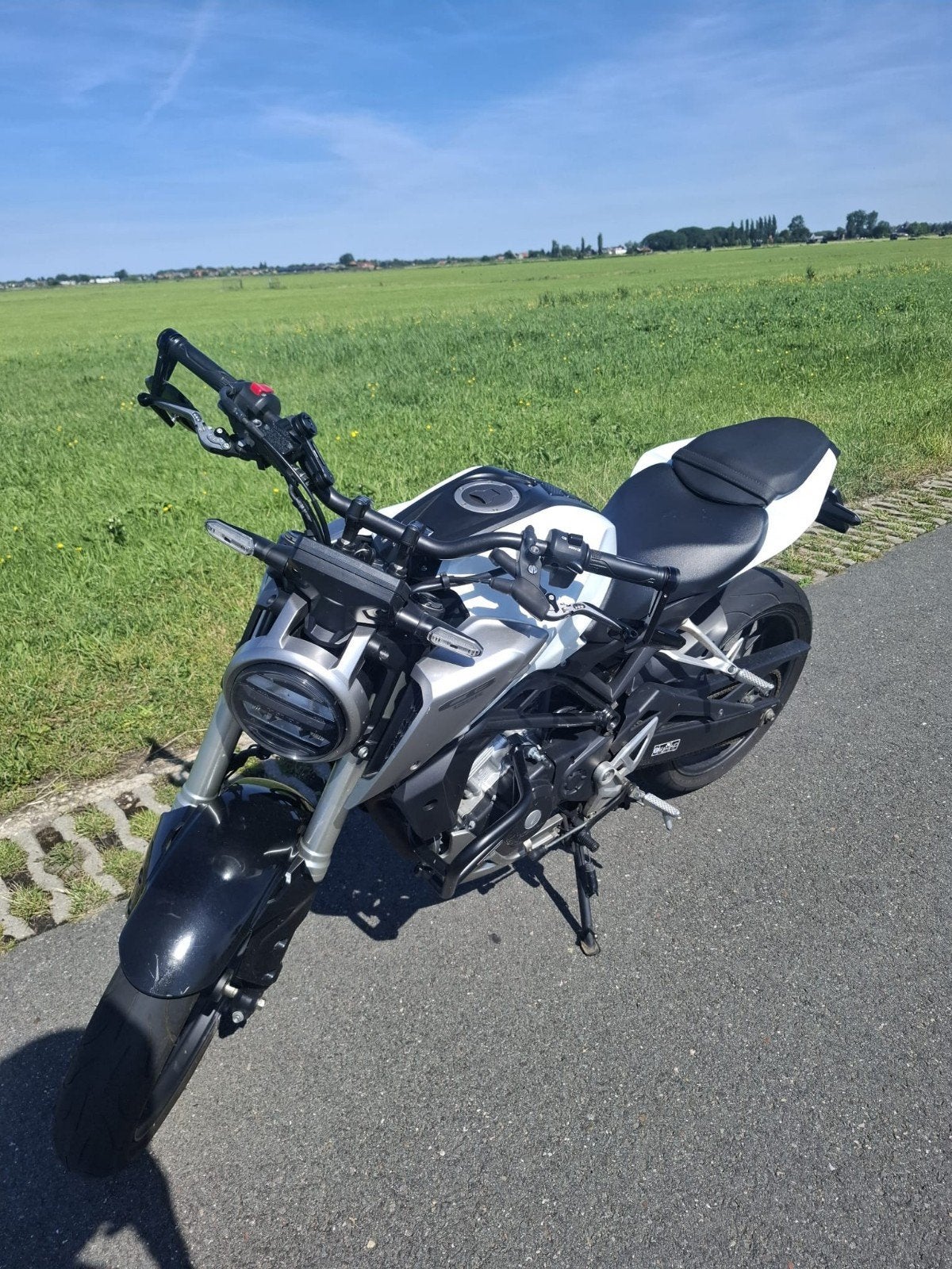 Honda CB125R Naked Bike, Motoren, Motoren | Honda, Naked bike