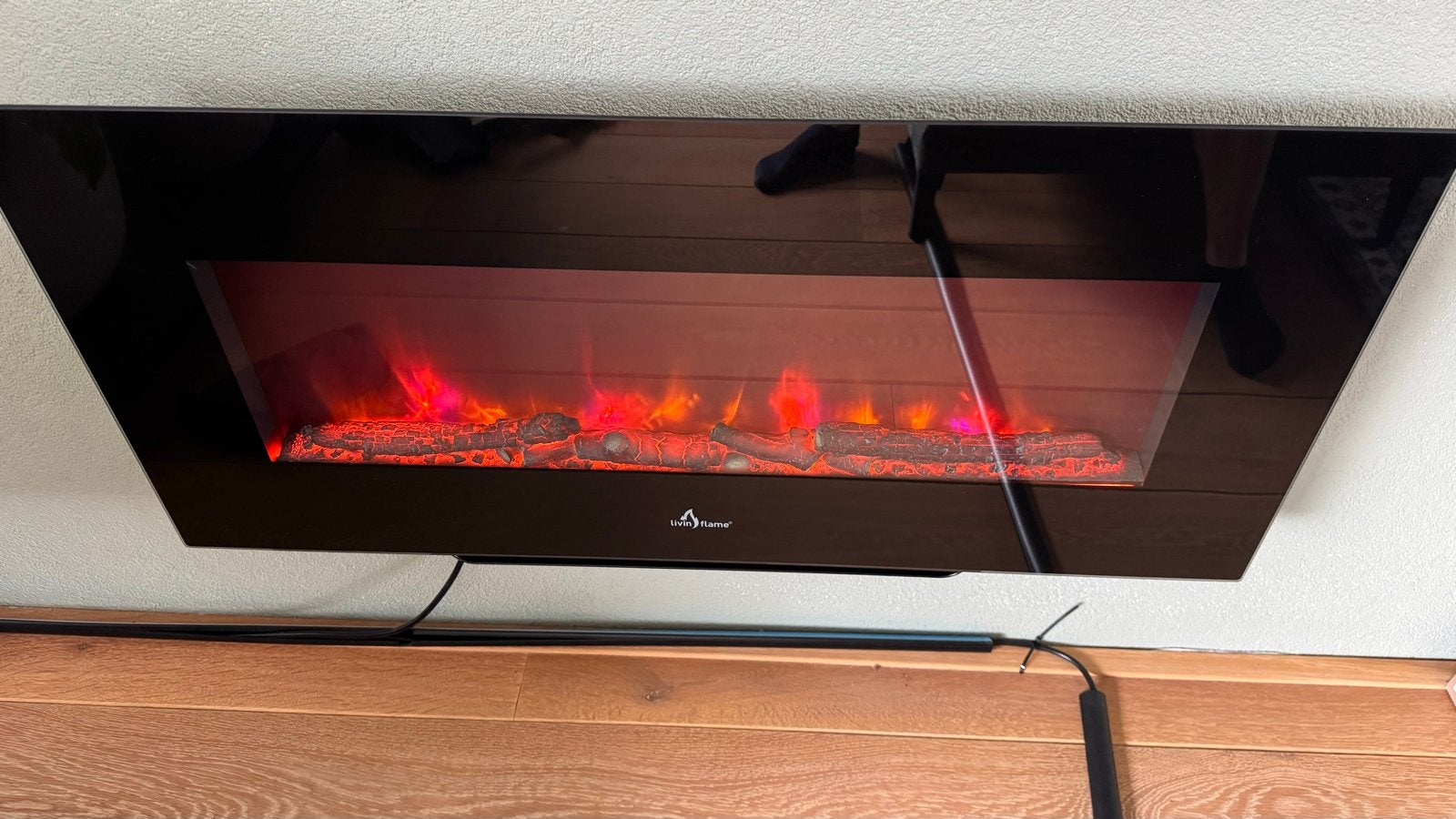 Living Flame Elektrische Wandhaard met Afstandsbediening, Ophalen, Zo goed als nieuw, Hangende haard, Elektrische haard