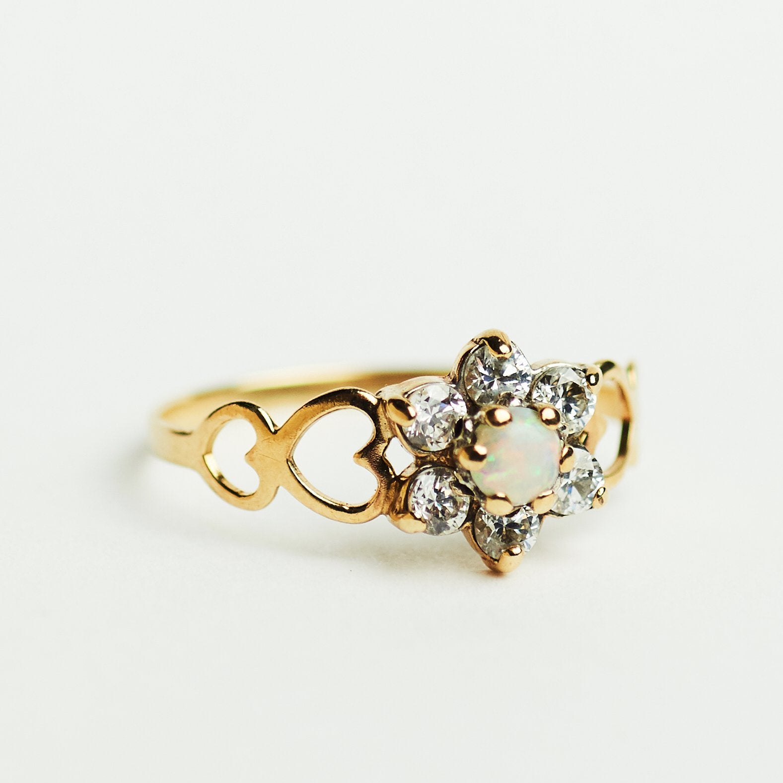 Vintage ring, Ophalen of Verzenden, Zo goed als nieuw, 17 tot 18, Met edelsteen