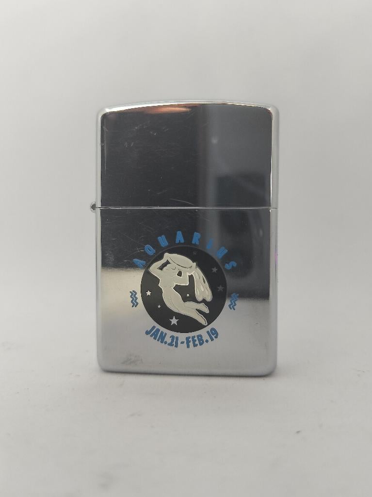 Zippo sterrenbeeld Waterman/Aquarius - 1995, Verzamelen, Ophalen of Verzenden, Zo goed als nieuw, Aansteker
