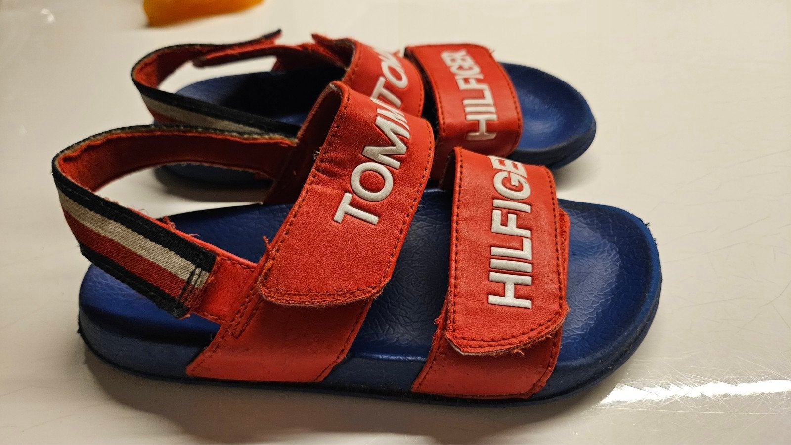Tommy Hilfiger sandalen maat 32, Ophalen of Verzenden, Schoenen