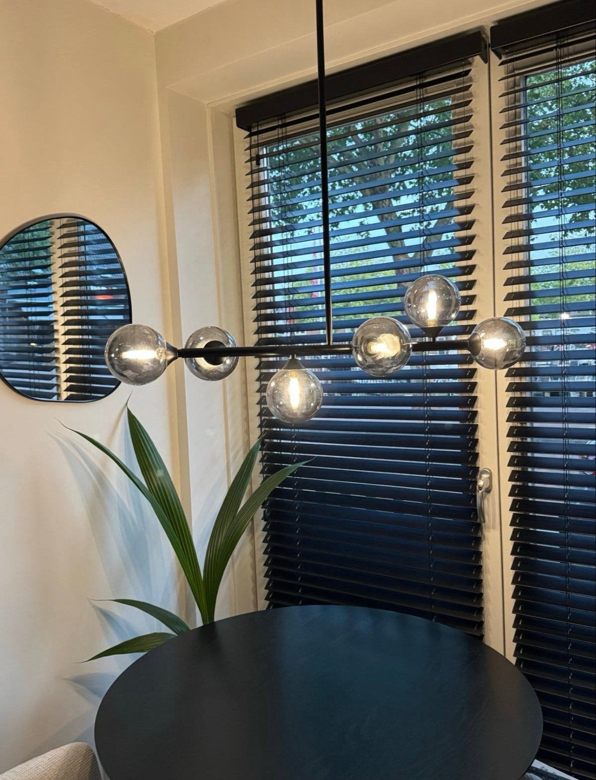 Design plafondlamp zwart met smoke glas 6-lichts, Huis en Inrichting, Ophalen, Zo goed als nieuw, Glas, E27 (groot)