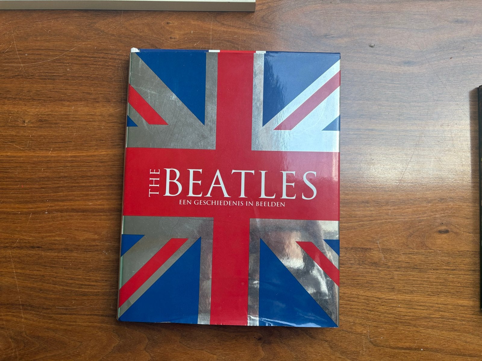 The Beatles: Een Geschiedenis in Beelden, Ophalen of Verzenden, Zo goed als nieuw, Artiest