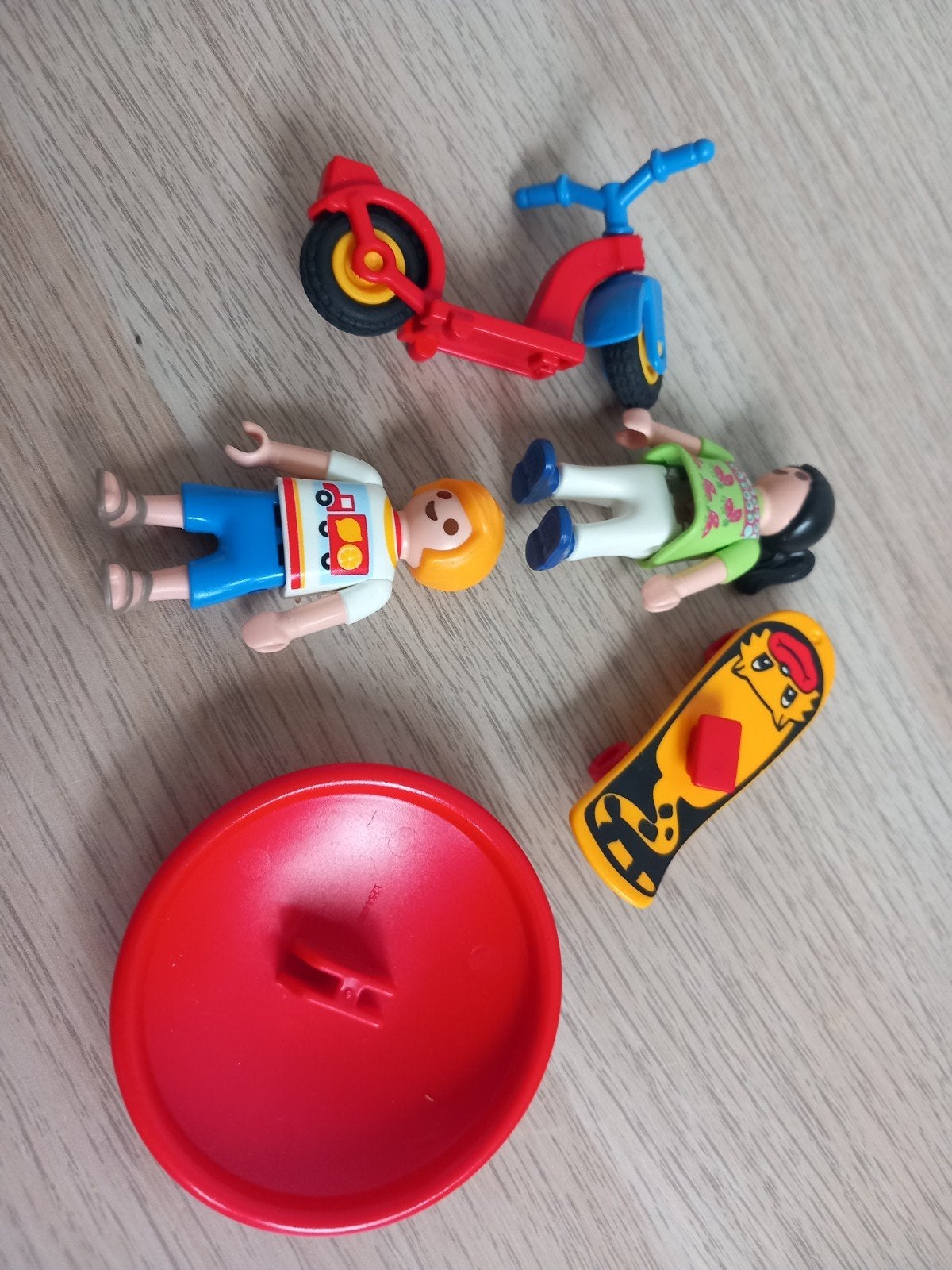 4764 2 kinderen met speeltuig, Ophalen of Verzenden, Zo goed als nieuw, Complete set