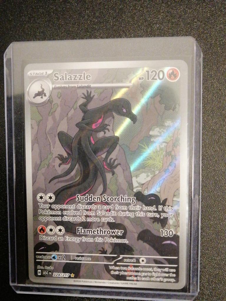 Pokémon Salazzle 224/217 Full Art Foil Kaart, Ophalen of Verzenden, Zo goed als nieuw, Losse kaart, Foil