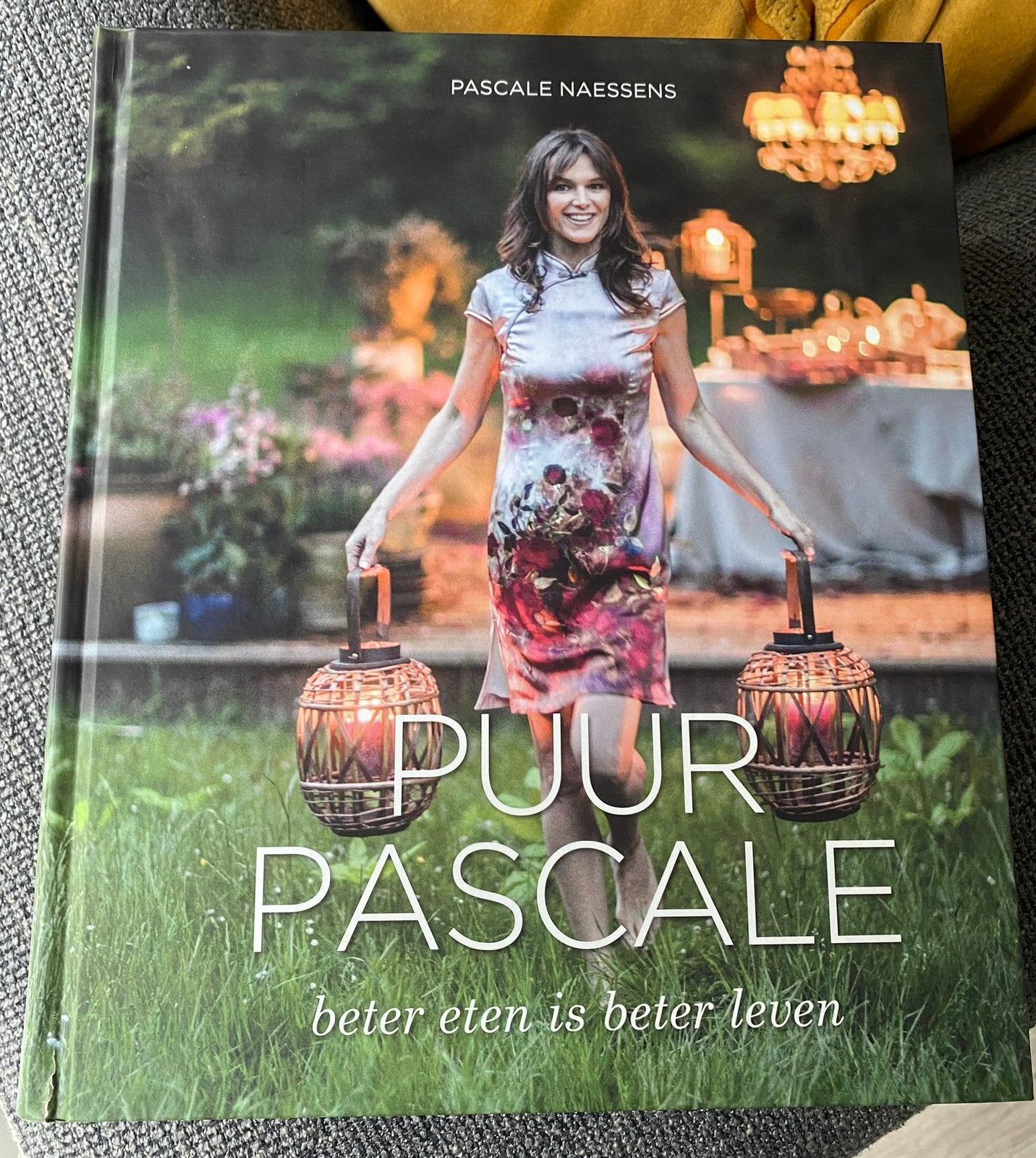 Pascale Naessens - Puur Pascale, Ophalen of Verzenden, Zo goed als nieuw, Pascale Naessens
