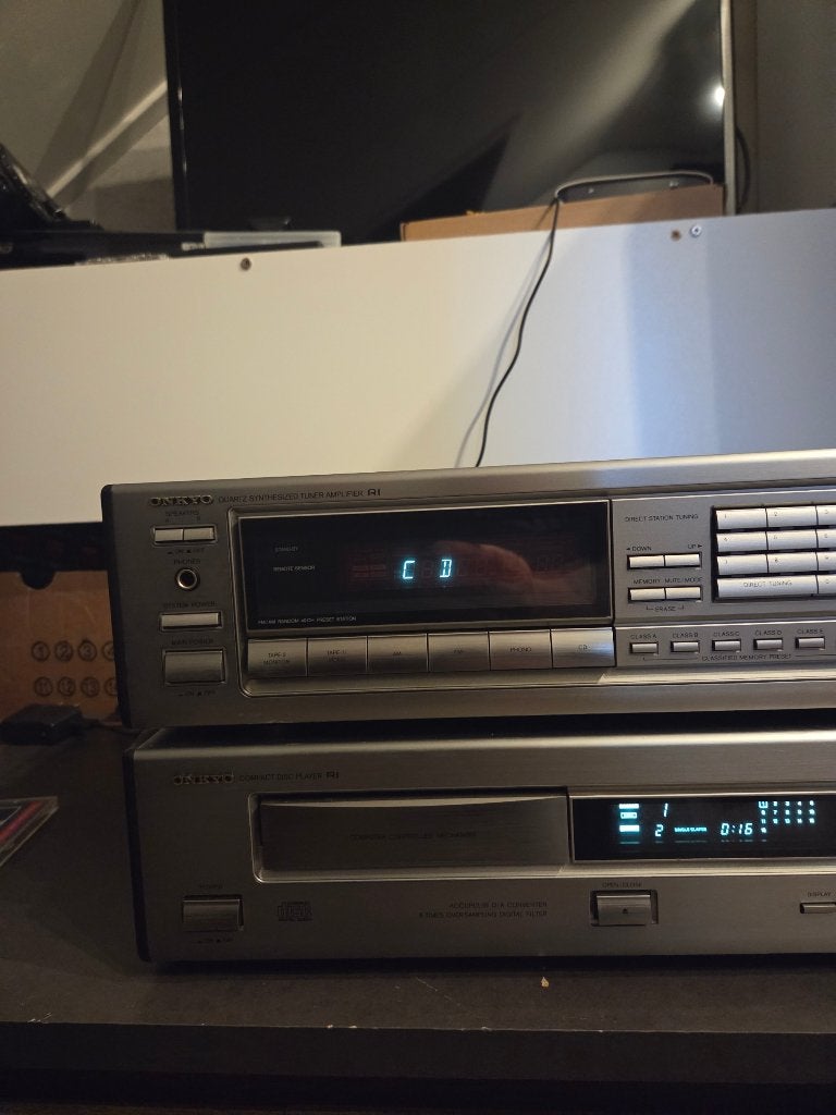 Onkyo R1 Receiver TX-903 met Onkyo R1 Cd speler DX-701, Losse componenten, Zo goed als nieuw, Tuner of Radio, Ophalen
