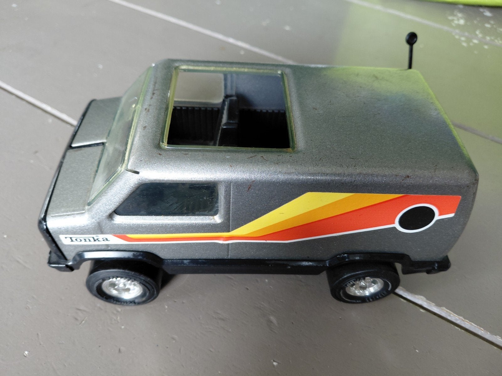 Vintage Tonka speelgoedbus - Grijs met strepen, Ophalen of Verzenden